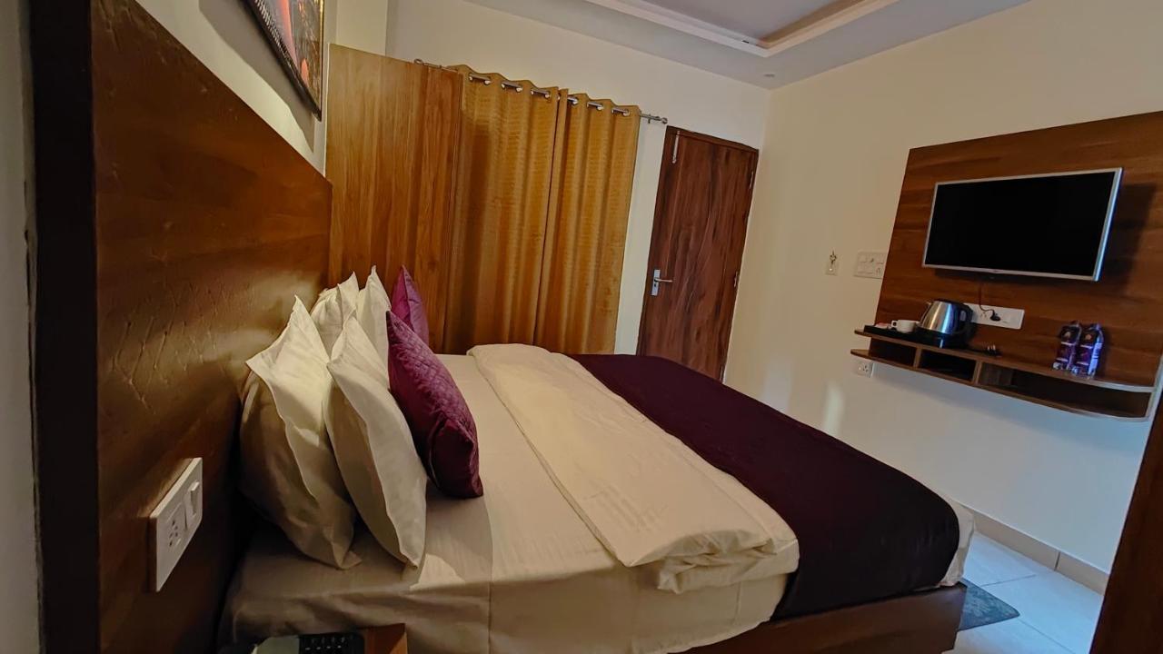 Perfect Stayz Premium Forest Valley Near Waterfall Rishīkesh Esterno foto
